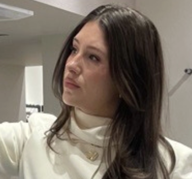 Harriet Guadagnuolo, VP Retail at Vestis Fashion Group.